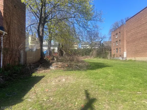 1594 Maple Ave, Hillside Twp., NJ 07205