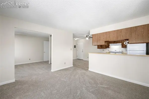 2440 Palmer Park BLVD #J3, Colorado Springs, CO 80909