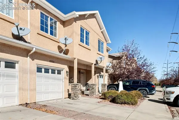 2532 Mesa Springs VW, Colorado Springs, CO 80907