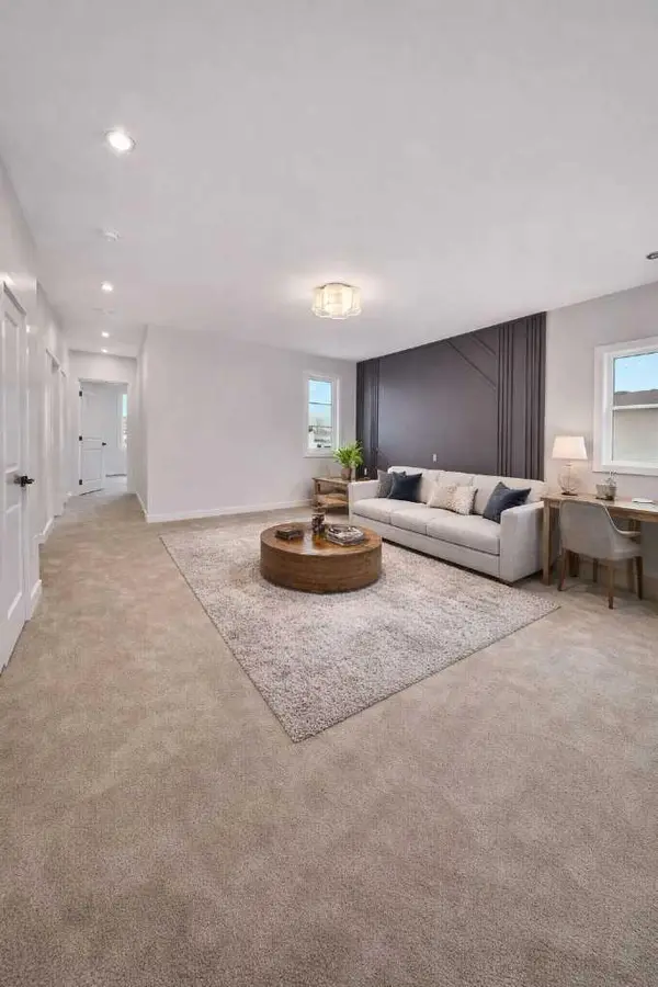 47 Everson Close, Red Deer, AB T4P 3G5