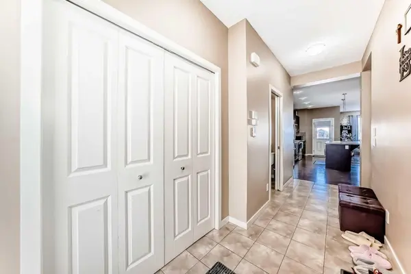 302 Auburn Crest WAY SE, Calgary, AB T3M 1T2