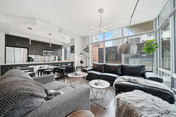 530 12 AVE SW #504, Calgary, AB T2R0B1