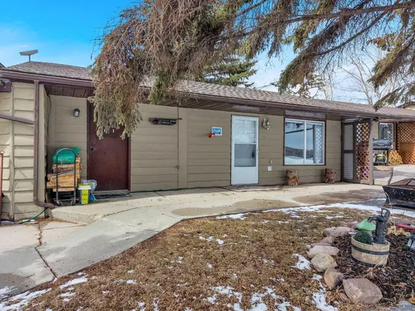 25054 South Pine Lake RD #1002, Rural Red Deer County, AB T0M1S0