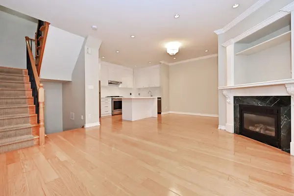 37 Avondale AVE #505, Toronto C14, ON M2N 7C1