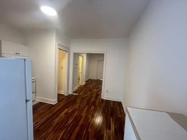 91 Dovercourt RD #Main, Toronto C01, ON M6J 3C2