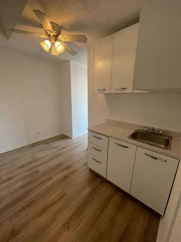 679 Danforth AVE, Toronto E01, ON M4J 1L2