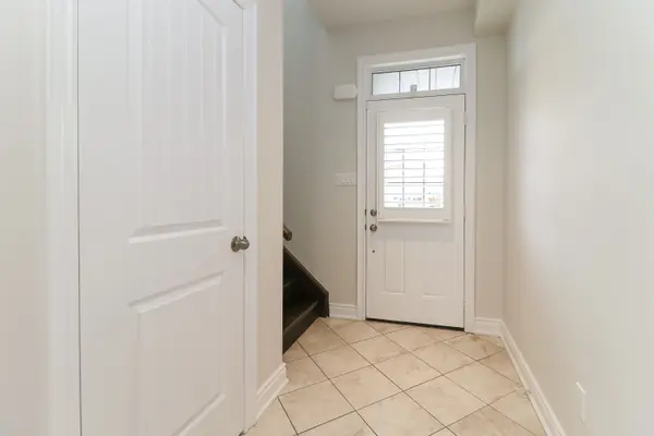 75 Garbutt CRES, Collingwood, ON L9Y 0H7