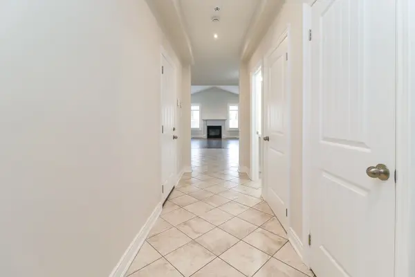 75 Garbutt CRES, Collingwood, ON L9Y 0H7