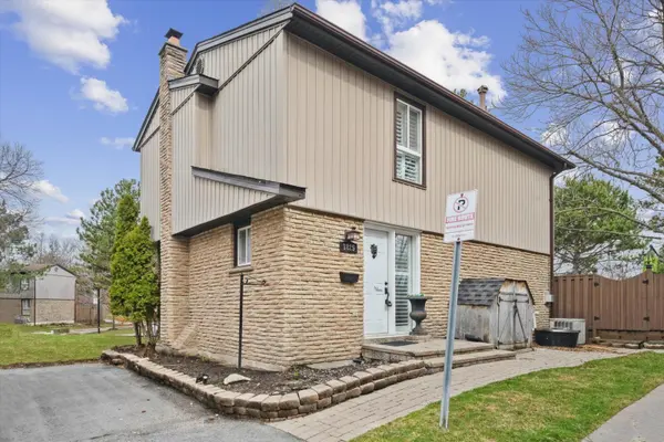 1825 Hyde Mill CRES, Mississauga, ON L5N 0A7