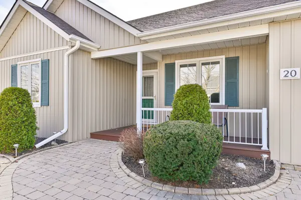 20 Lockwood DR, Brighton, ON K0K 1H0