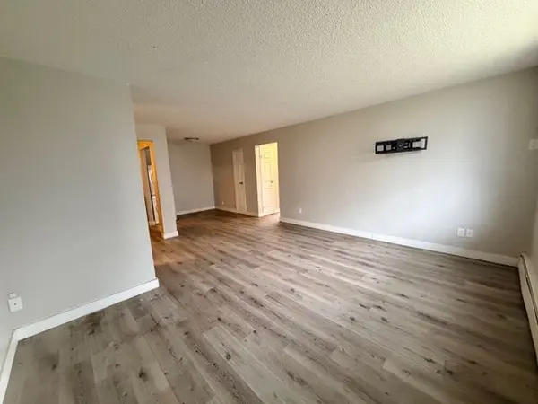 47 Orchard Heights DR #103, Chatham-kent, ON N7M 5R2