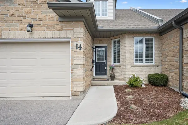 180 Old Abbey RD #14, Waterloo, ON N2K 4B2