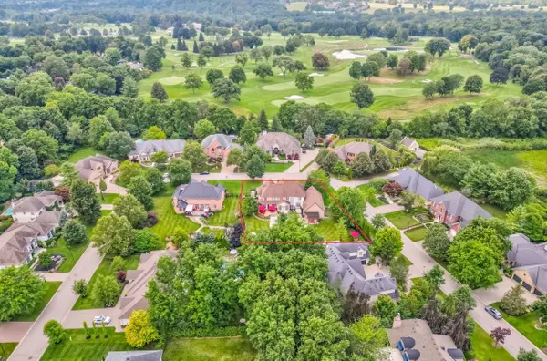 103 Fitzwilliam BLVD, London North, ON N6H 5H4