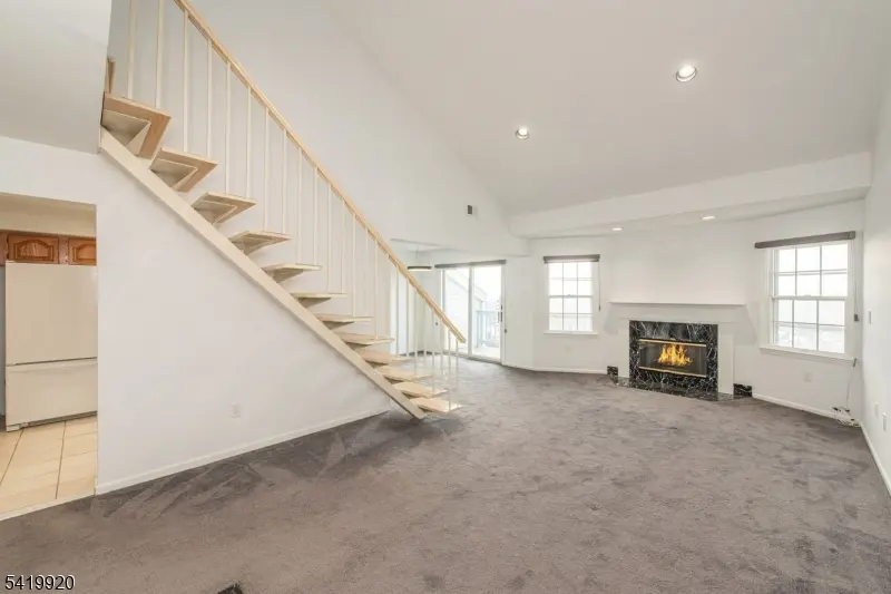 69 Amethyst Lane, Paterson City, NJ 07501