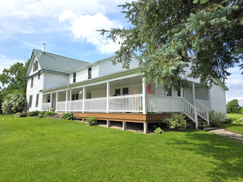 11449 Highway 62 HWY, Centre Hastings, ON K0K 2K0