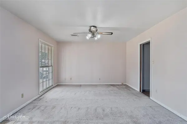 4100 Parkway Drive, Bossier City, LA 71112