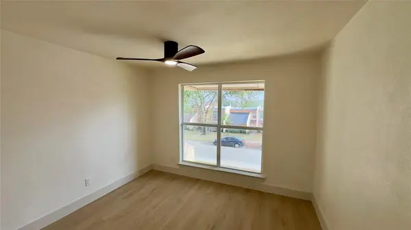 417 Valley Park Drive, Garland, TX 75043