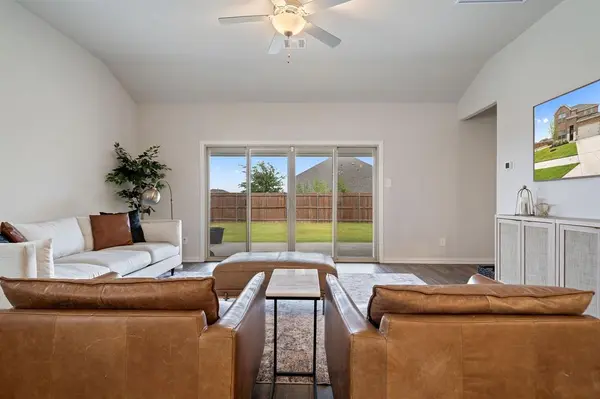 2232 Sun Star Drive, Haslet, TX 76052