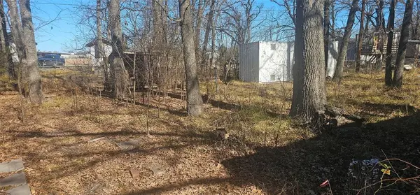 1932 Wahoo Lane, West Tawakoni, TX 75474