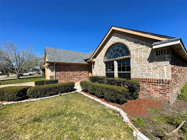 1110 Woodside Lane, Seagoville, TX 75159