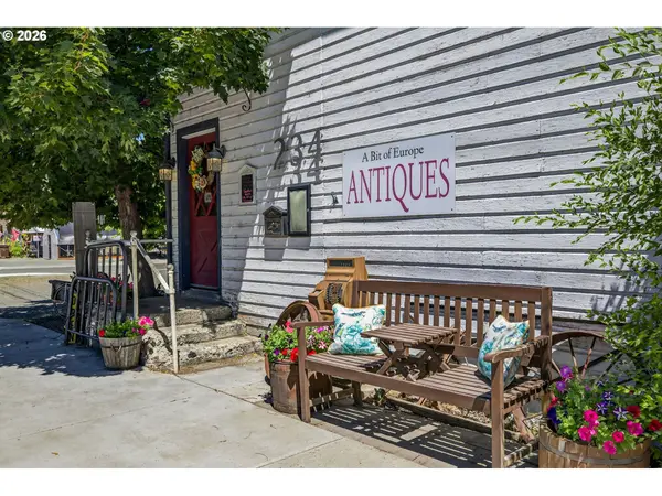 234 S CANYON BLVD #1190, John Day, OR 97845