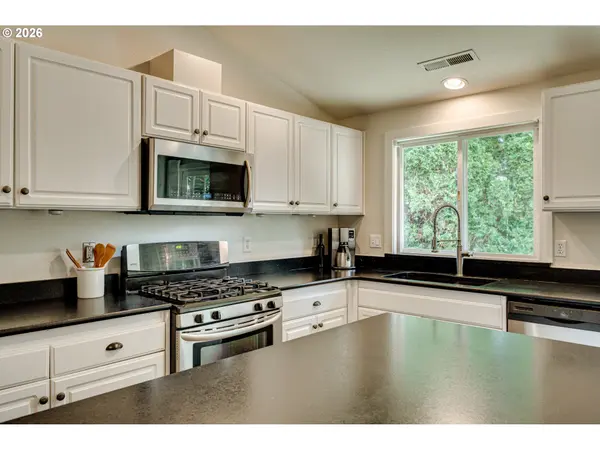 14711 NW 7TH PL, Vancouver, WA 98685