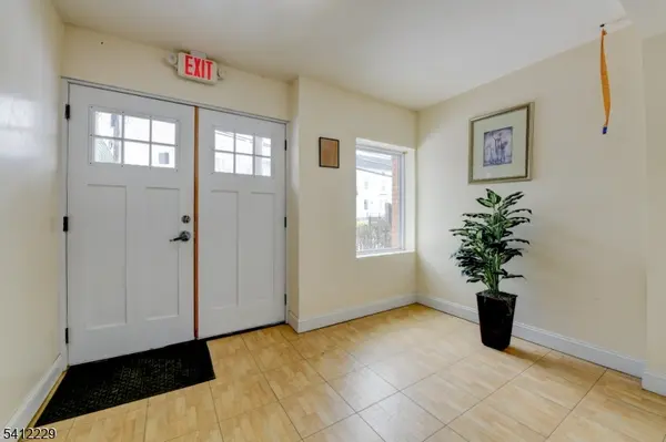 219 Summer Ave, Newark City, NJ 07104