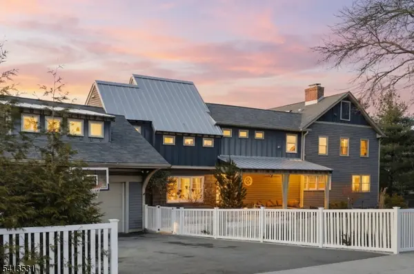 48 Maple Ave, Mendham Boro, NJ 07945