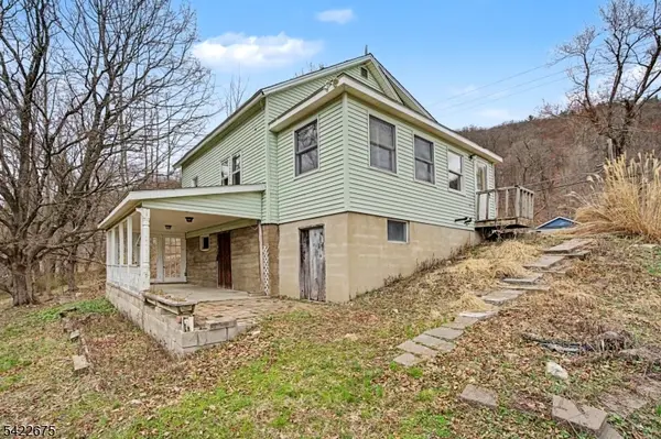 196 West Owassa Turnpike, Frankford Twp., NJ 07826