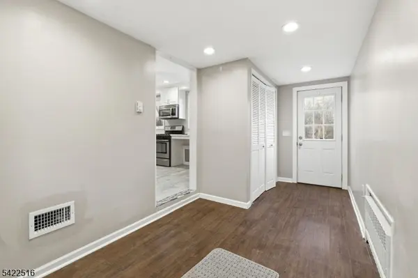 371 A Elizabeth Ave #A, Franklin Twp., NJ 08873