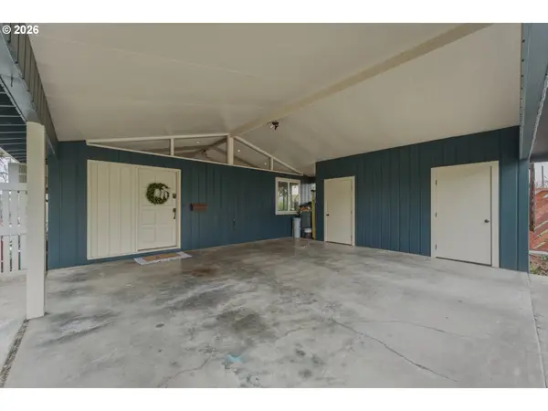 1325 COLLEGE ST, Milton Freewater, OR 97862