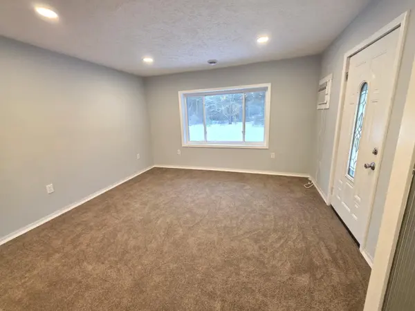 3696 S Locust AVE, Big Prairie Twp, MI 49337