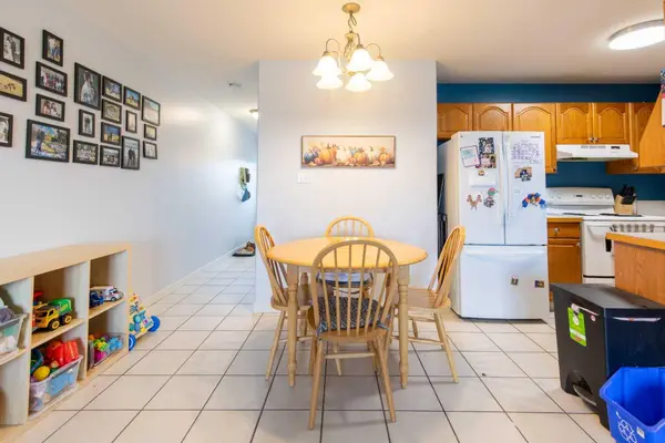 39 Blackfoot BLVD W, Lethbridge, AB T1K 7N7