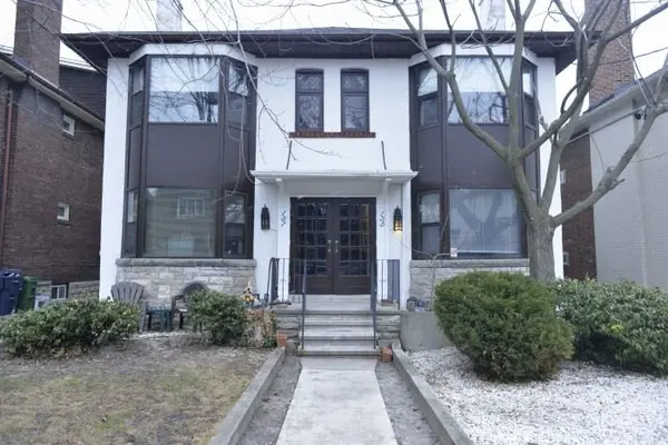 155 Highbourne RD #1, Toronto C03, ON M5P 2J8