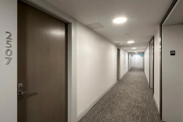 251 Jarvis ST #2507, Toronto C08, ON M5B 0C3