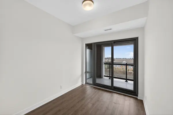 51 Clarington BLVD #602, Clarington, ON L1C 0H6