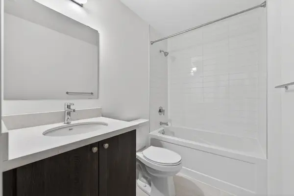 51 Clarington BLVD #602, Clarington, ON L1C 0H6