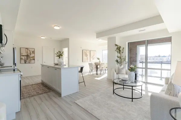 51 Clarington BLVD #321, Clarington, ON L1C 7J8