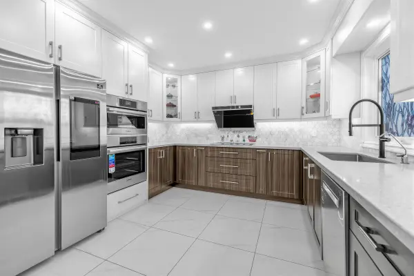 10 MACRILL RD, Markham, ON L6C 1S2