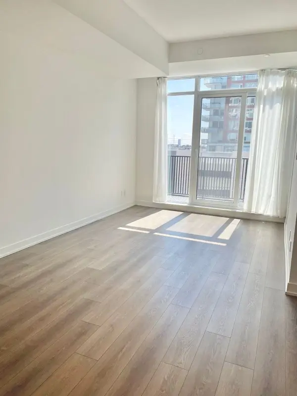 38 Simcoe Promenade N/A #C914, Markham, ON L6G 0H7