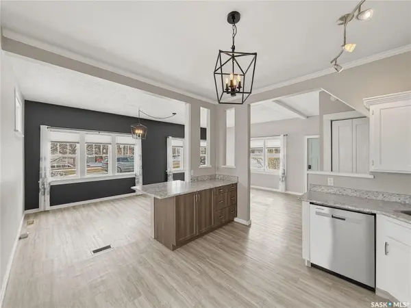 240 4th AVENUE NE, Swift Current, SK S9H 2J5