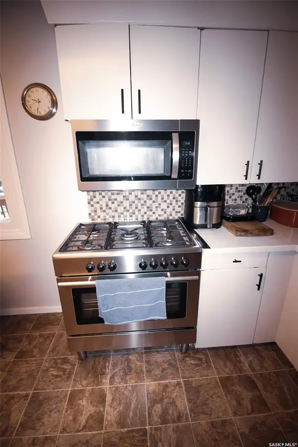 851 2nd STREET E, Shaunavon, SK S0N 2M0