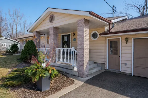 1 Lakeshore BLVD, Selwyn, ON K0L 1T0