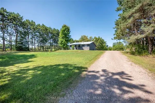 814 Sand RD, Bonnechere Valley, ON K0J 1T0