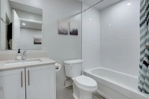 104 Wellington ST N #1, Hamilton, ON L8R 1N3