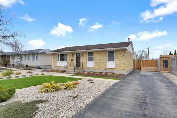 19 Sparta ST, St. Thomas, ON N5R 5H1