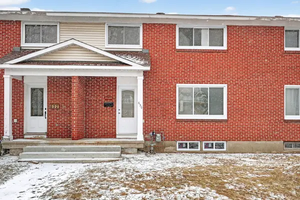 630 Borthwick AVE, Overbrook - Castleheights And Area, ON K1K 2L9