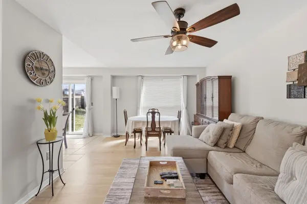 287 Mcmeeken DR, Cambridge, ON N3C 4N7