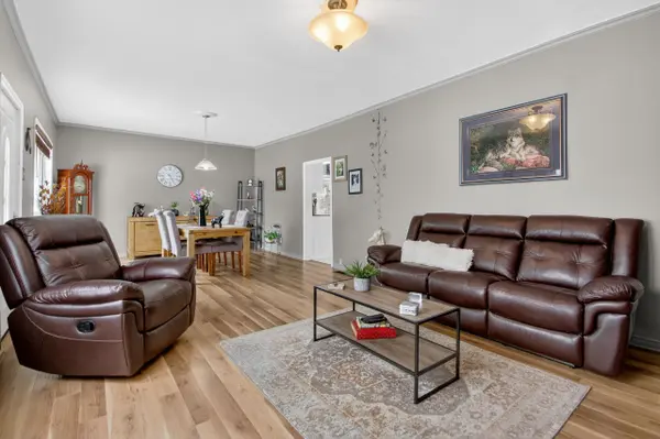 5979 Perth ST SE, Stittsville - Munster - Richmond, ON K0A 2Z0