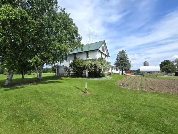 11449 Highway 62 HWY, Centre Hastings, ON K0K 2K0